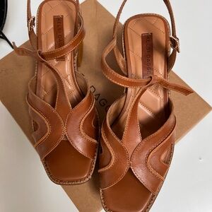 Kelsi Dagger Genie Fox Platform Sandals